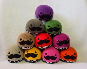 Stachoux (mini moustached fluff)