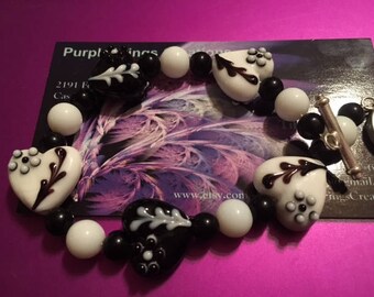 Black and White Hearts Bracelet