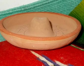 Vintage 1940s / 1950s Mexican Souvenir Red Clay Sombrero-Trinket Dish-Ashtray-Mexico Pottery-Folk Art-Cancun Mexico-FREE SHIPPING!!