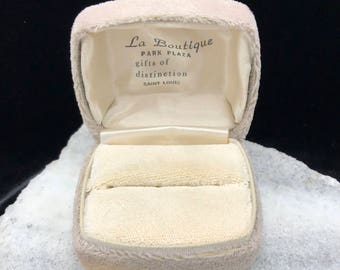 Vintage Plush Beige Velvet Ring Box Signed US Jeweler c. 1960s