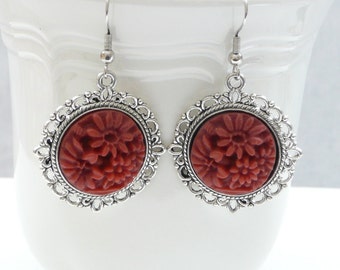 nd-Vintage Style Silver and Brick Red Dangle Earrings