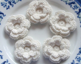 5 Crochet Flowers In Off White YH-102-01