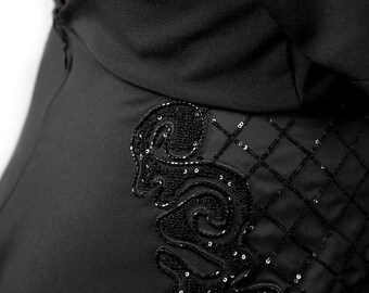Embroidered backless dress