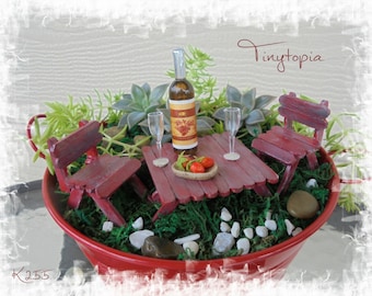 Miniature Wine & Strawberries Table Setting Terrarium Fairy Garden Kit