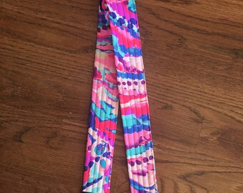 CAMERA STRAP in Lilly Pulitzer Colony Coral Shell Out