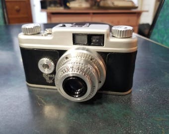 Vintage Argus 35mm Rangefinder Camera with f/3.5 50mm Lens