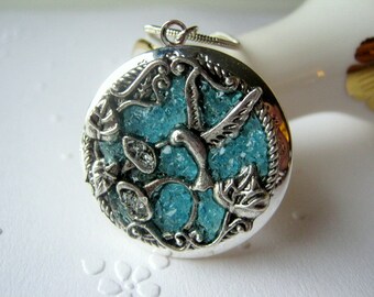 Hummingbird Locket, Hummingbird Necklace, Hummingbird Jewelry, Stained Glass, Blue Locket, Bird Locket, Bird Jewelry