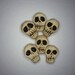 Six Skull, beads a