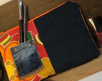 Clutch zipper bag
