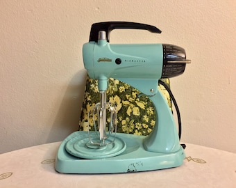 1950's Turquoise Sunbeam Mixmaster
