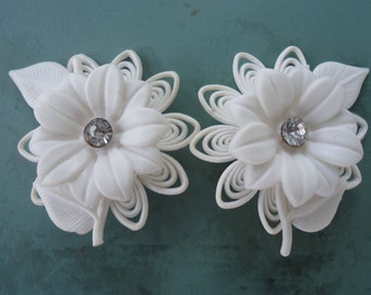 Vintage Soft White Plastic Flower Earrings