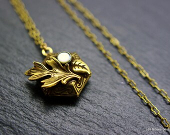 Pendant art deco locket pendant, long necklace