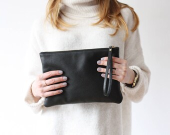 Leather Clutch w/ Wrist Strap - Black