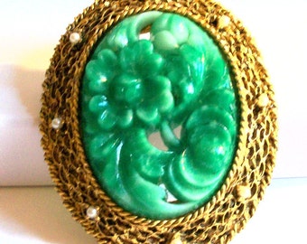Vintage Unsigned Hobe Green Peking Glass Floral Brooch Pendant Faux Jade Flower Pin Collectible Jewelry