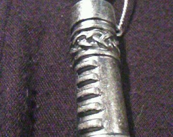 Arrow Pendant Necklace