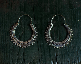 Silver boho earrings - medium