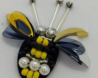 Set of 2 Applique Bumble Bee Hand Beaded Bees from USA - free domestic shipping
