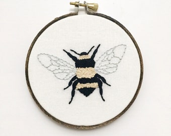 Embroidery Art - Embroidery Hoop Art - Hand Embroidery - Modern Embroidery - Embroidered Home Decor - Bumble Bee