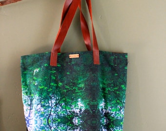 The Carry-All Tote Bag- Vines