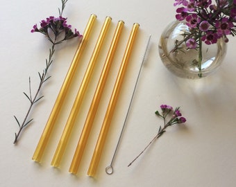 Glass Straw Set of Four in Topaz Yellow
