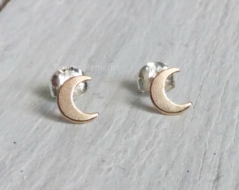 Tiny Cresent Moon 14kt Gold Filled Studs, Half Moon Studs,Celestial Earrings