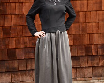 1970s Handmade Metallic Silver Lurex Maxi Skirt with Matching Scarf Belt Size MEDIUM/LARGE