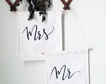 Mr. + Mrs. Mini Banner // Quote // Wedding Sign // Wall Banner // Wall Decor // Wedding Decor // Wall Hanging // Pennant Flag