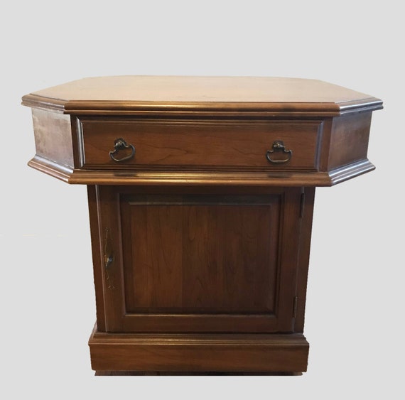 Antique Pennsylvania House Cherry Wood Bedside Nightstand