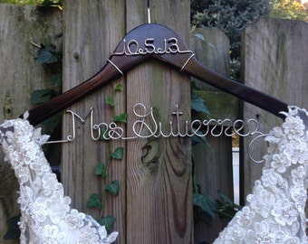 Wedding Hanger with Date, Custom Bride Hanger, Engagement Gift, Bridal Shower, Name Hanger,Mrs Hanger,Wedding Hanger,Personalized Bride Gift