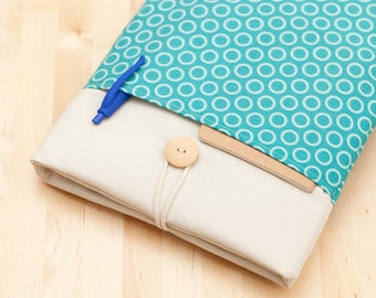 Macbook 13 inch case / 13 inch Macbook air case / Macbook pro 13 case / Laptop sleeve / padded with pockets - light blue circles -