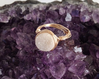 Druzy ring - white druzy - druzy ring gold - geode ring - gemstone ring - raw gemstone ring - wire wrapped jewelry -drusy ring