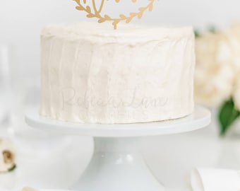 Wedding Cake Topper | Custom Name | Wreath | Calligraphy | Hand lettered Last Name | Metallic | Glitter | Gold | Wood | Rose Gold | Custom