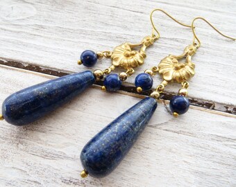 Lapis lazuli earrings, chandelier earrings, blue stone earrings, dangle earrings, gold earrings, gemstone jewelry, romantic earrings, bijoux