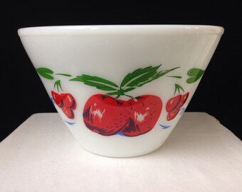 Anchor Hocking - Fire King - Apples - Splash Proof Bowl - 9.5 Inches - 4 Quart