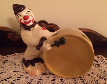 Vintage Shawnee Pottery Clown With Drum Planter