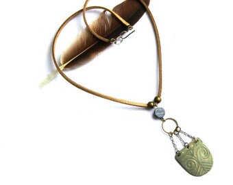 Etched Tribal Antique Silver and Leather Choker (P2005)