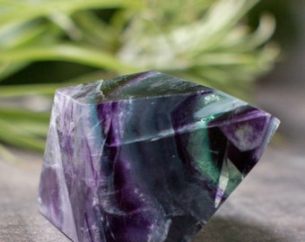 FLUORITE Free Form- Banded Fluorite with Rainbow, Blue Fluorite, Purple Fluorite, Green Fluorite