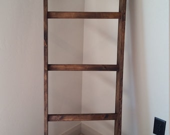 Un-assembled Blanket Ladder