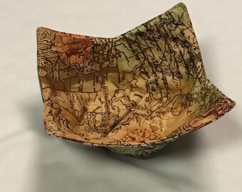 Map Bowl Cozy, traveler bowl cozy, soup bowl holder, 10" square