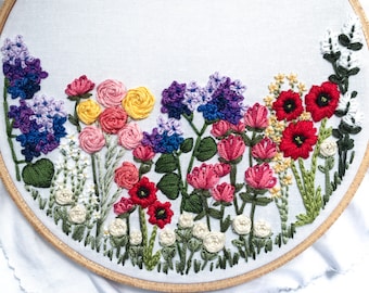 Pre-Printed Fabric Embroidery Pattern // Flower Embroidery, Embroidery Kit, DIY Home Decor, Gifts for Her, Floral Art, Floral Embroidery