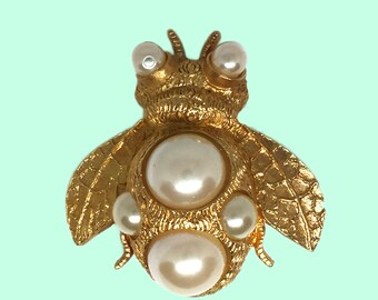 Vintage Bug Brooch, Retro, Fashion, Insect, Beetle, 50's, 60's, Mother's Day