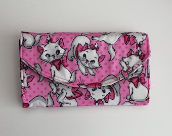 Disney Marie Wallet The Aristocats Quilted Accordion Style Clutch Wallet with 10 card slots and zipper pockets