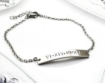 Bar bracelet, popular bar bracelet with Roman numeral date, bar jewelry, stainless steel bar bracelet, dainty bracelet, date bracelet