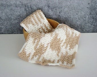 Beige and White Spa Set, Crochet Spa Cloth, Cotton Wash Cloth Set, Crocheted Homegoods, Eco Friendly Spa Cloth, Bathroom Spa Cloth, Set of 2