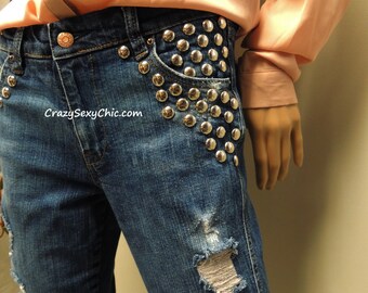 Studded Distressed Jeans Women's size 6 Skinny Jean