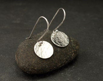Sterling Silver Hammered Disc Earrings- Simple Silver Earrings- Everyday Dangle Earrings- Small Disc Earrings