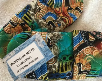 Quilted Micowave Mitts. Set of 2.
