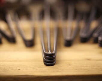 Unique Hairpin Table Leg Set of 4 FREE Screws VARIOUS SIZES