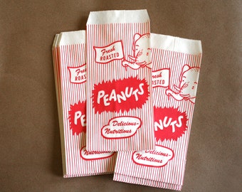 Elephant Peanut Bags 25 count / Treat Bags / Favor Bags / Paper Bags / Carnival Party Bags / Circus Party Bags / Baseball Party / Candy Bags