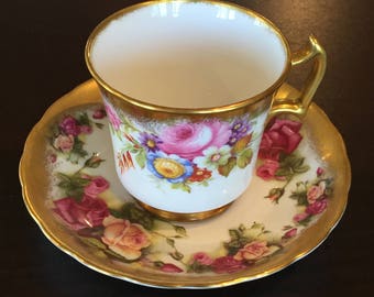 Royal Chelsea Golden Rose Teacup